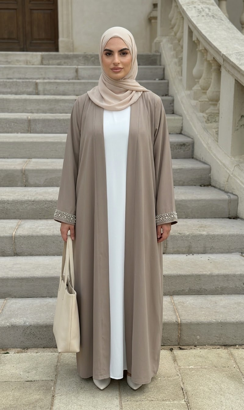 Abaya Amira